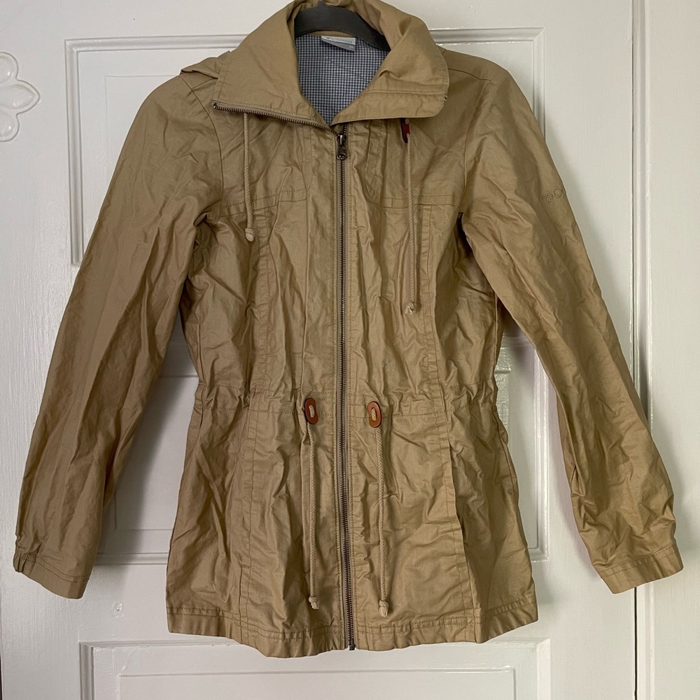 Columbia waxed cotton raincoat. Size XS. EUC.
